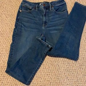 28 Made well curvy high rise skinny dark wash